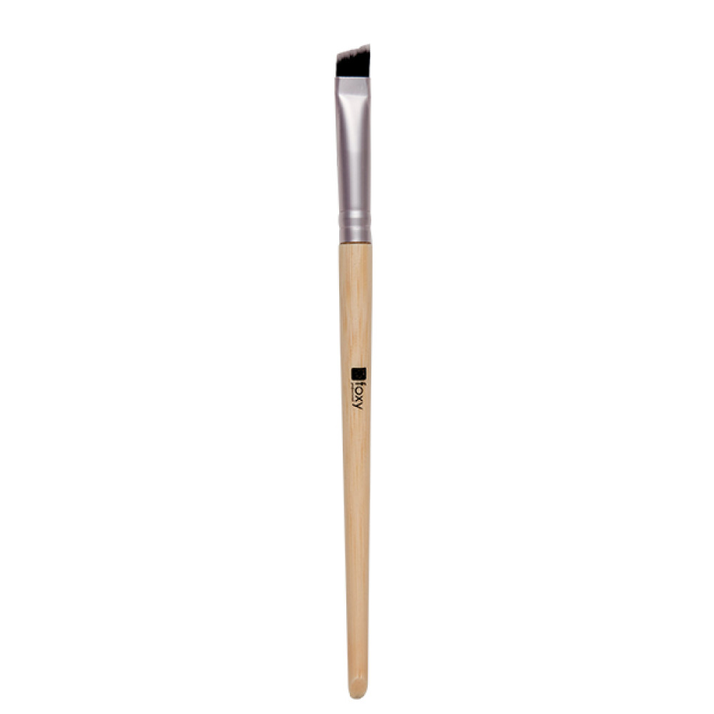 Foxy Angled Eye & Brow Brush